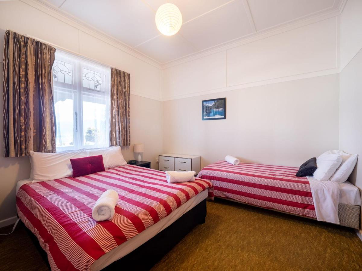 Hotel Lake Brunner Greymouth Exterior foto